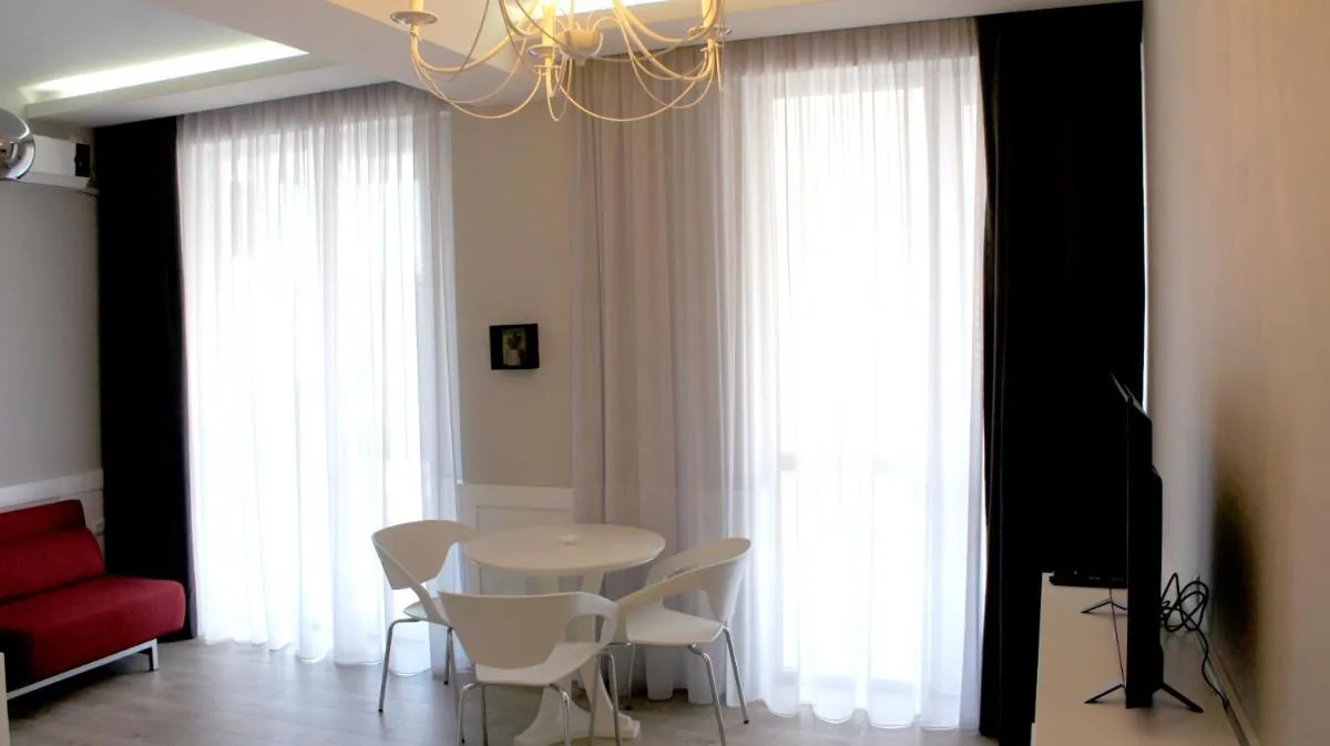 Image 1 of Happy Apartment 7