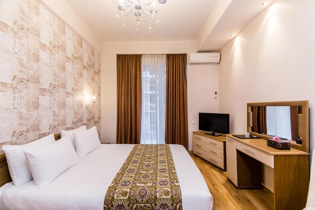 Image 2 of Hotel Diamond