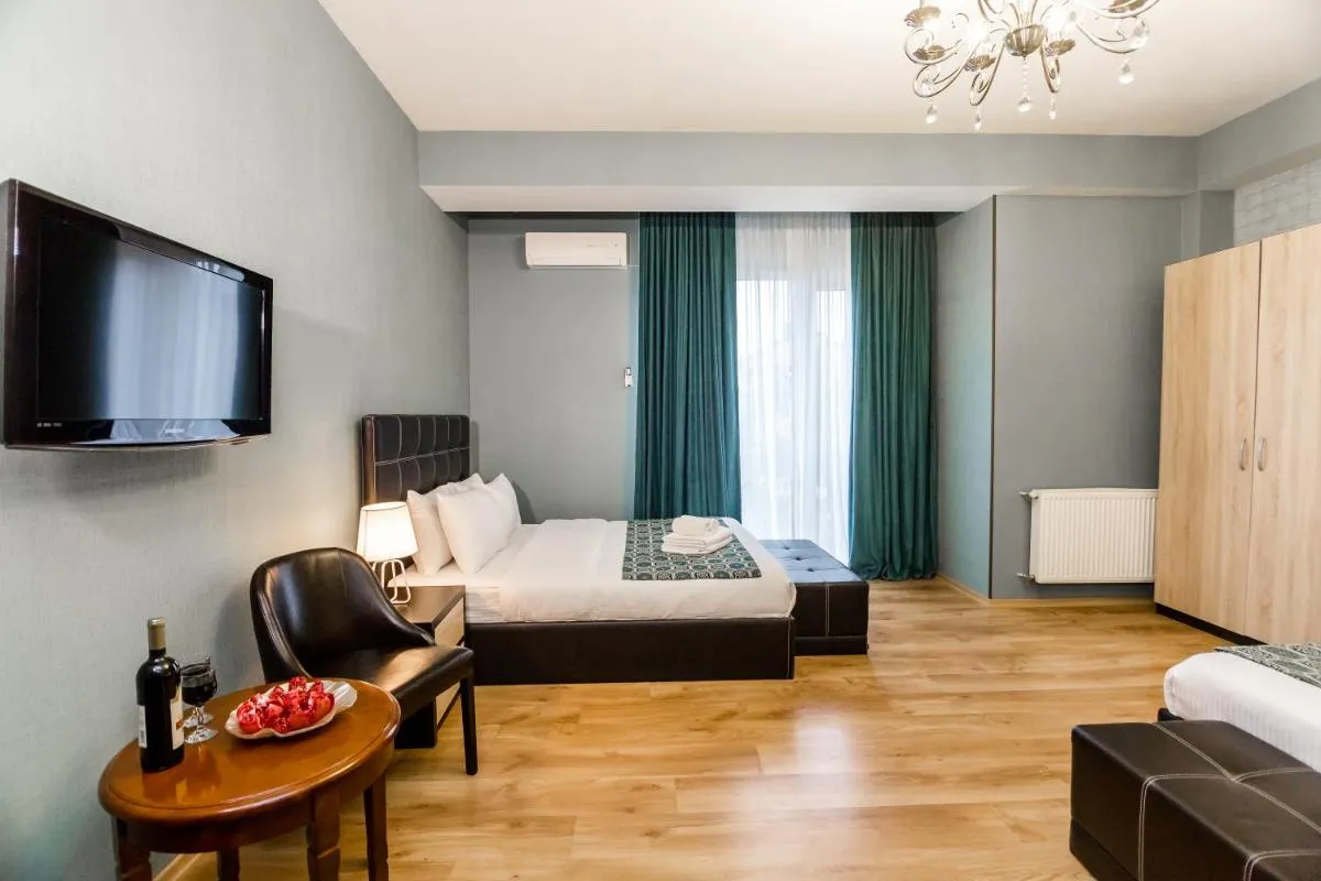 Image 1 of Hotel Diamond