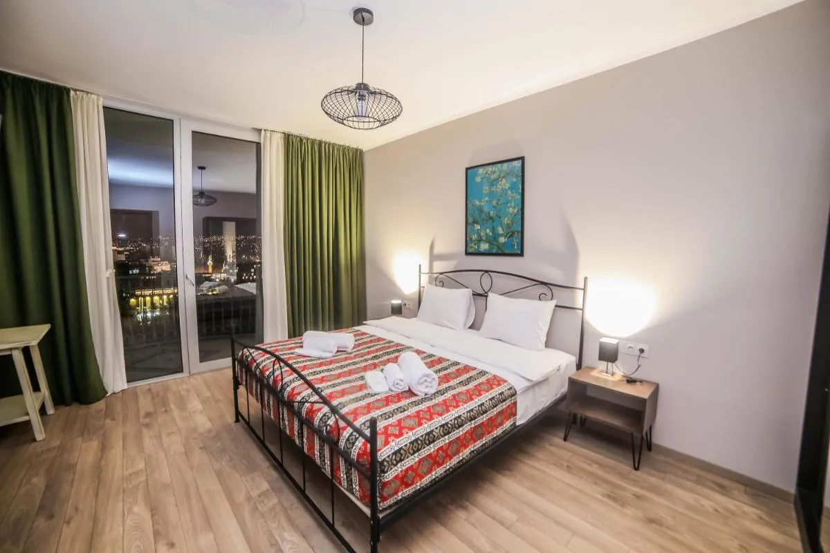 Image 4 of Hotel Flower