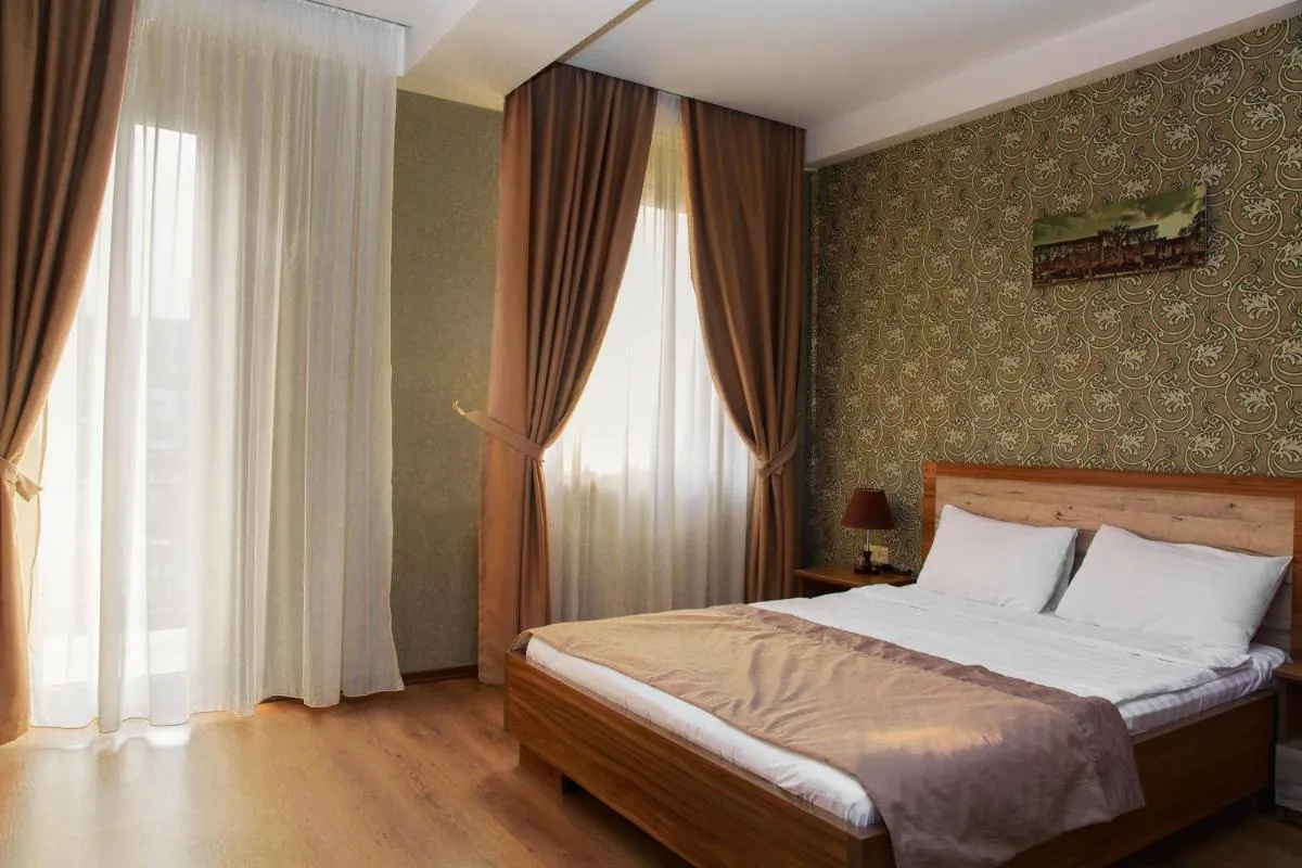Image 5 of Hotel Gureli