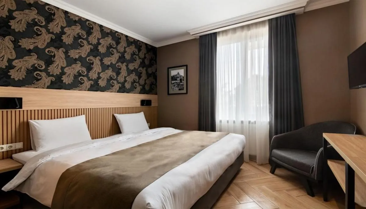 Image 1 of Hotel Old Wall