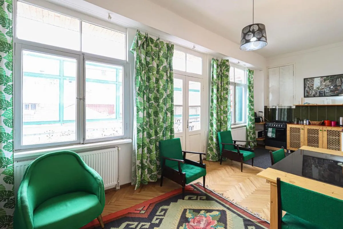 Image 4 of INOLA Sunny flat with balcony in central Tbilisi