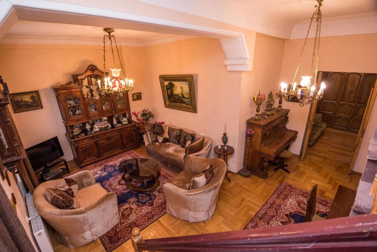 Image 4 of Lia’s Guest House