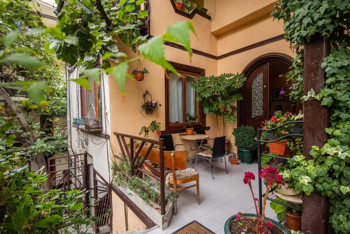 Image 5 of Lia’s Guest House