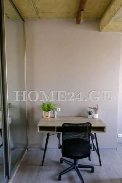Image 4 of Lisi Lux Apart1