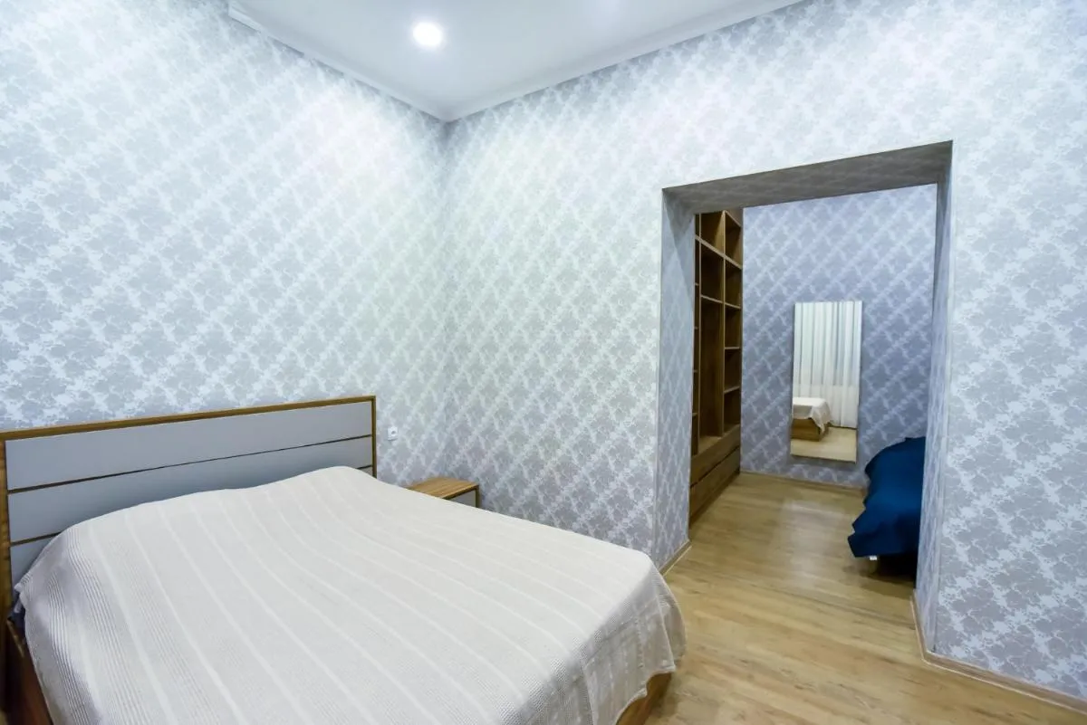 Image 1 of Lomina Apartment