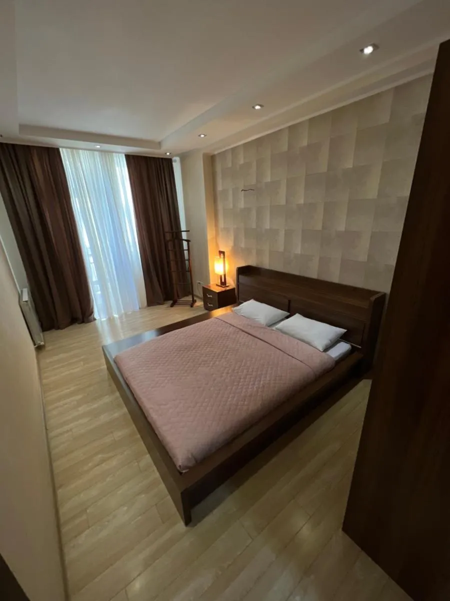 Image 6 of Lost in Tbilisi