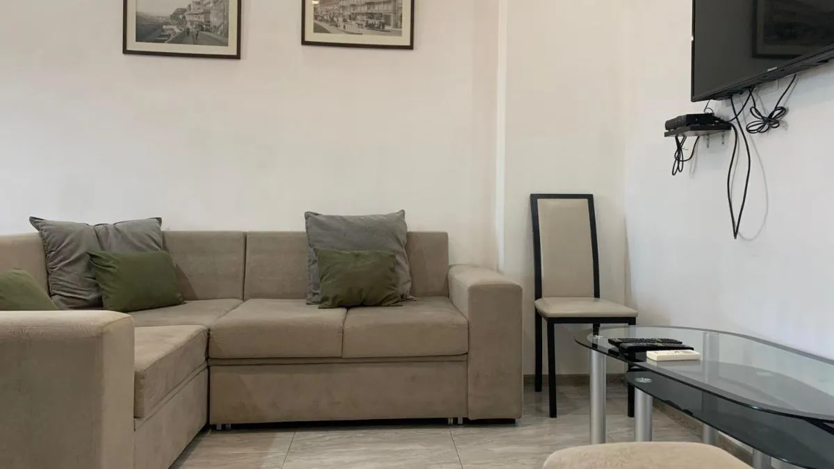 Image 2 of Luxury Apartment For Families Or Group of Visitors In City Center I