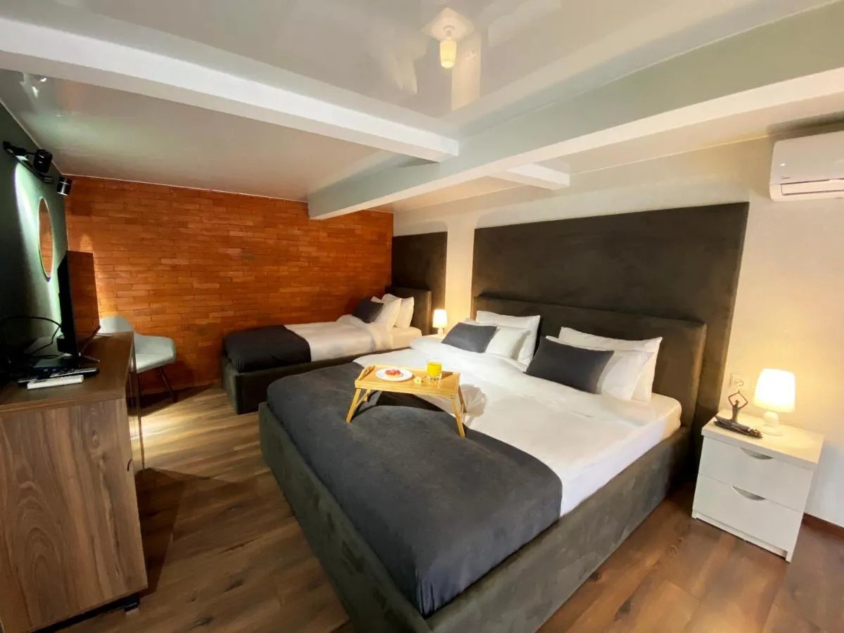 Image 1 of Luxury Duplex Studios – City Center