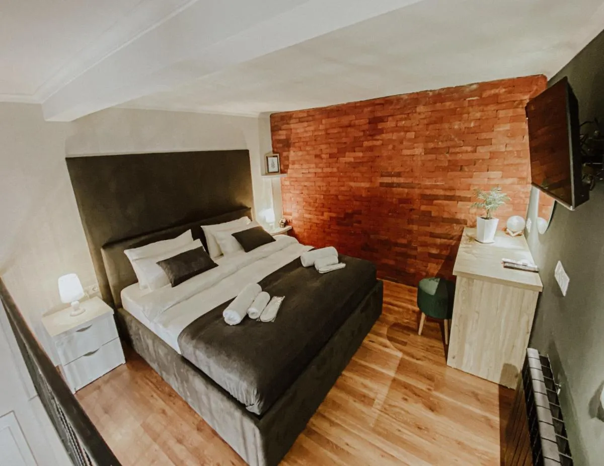 Image 6 of Luxury Duplex Studios – City Center
