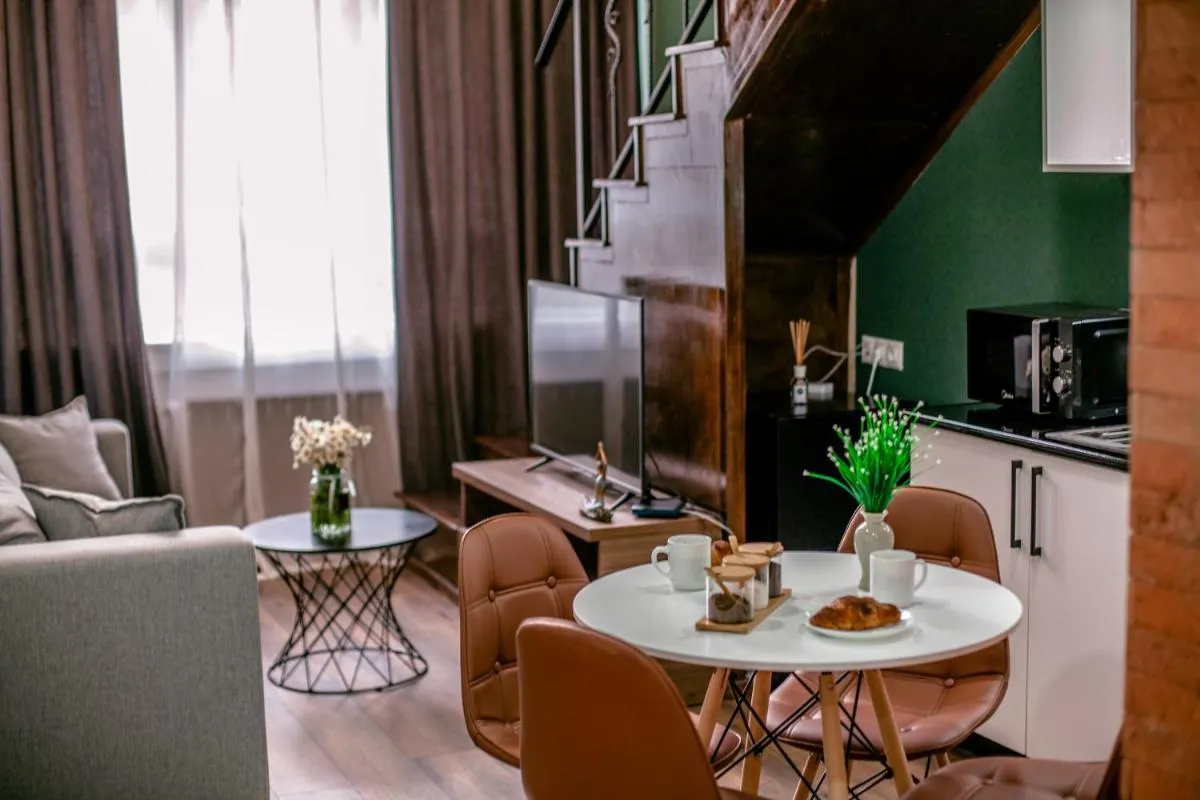Image 2 of Luxury Duplex Studios – City Center