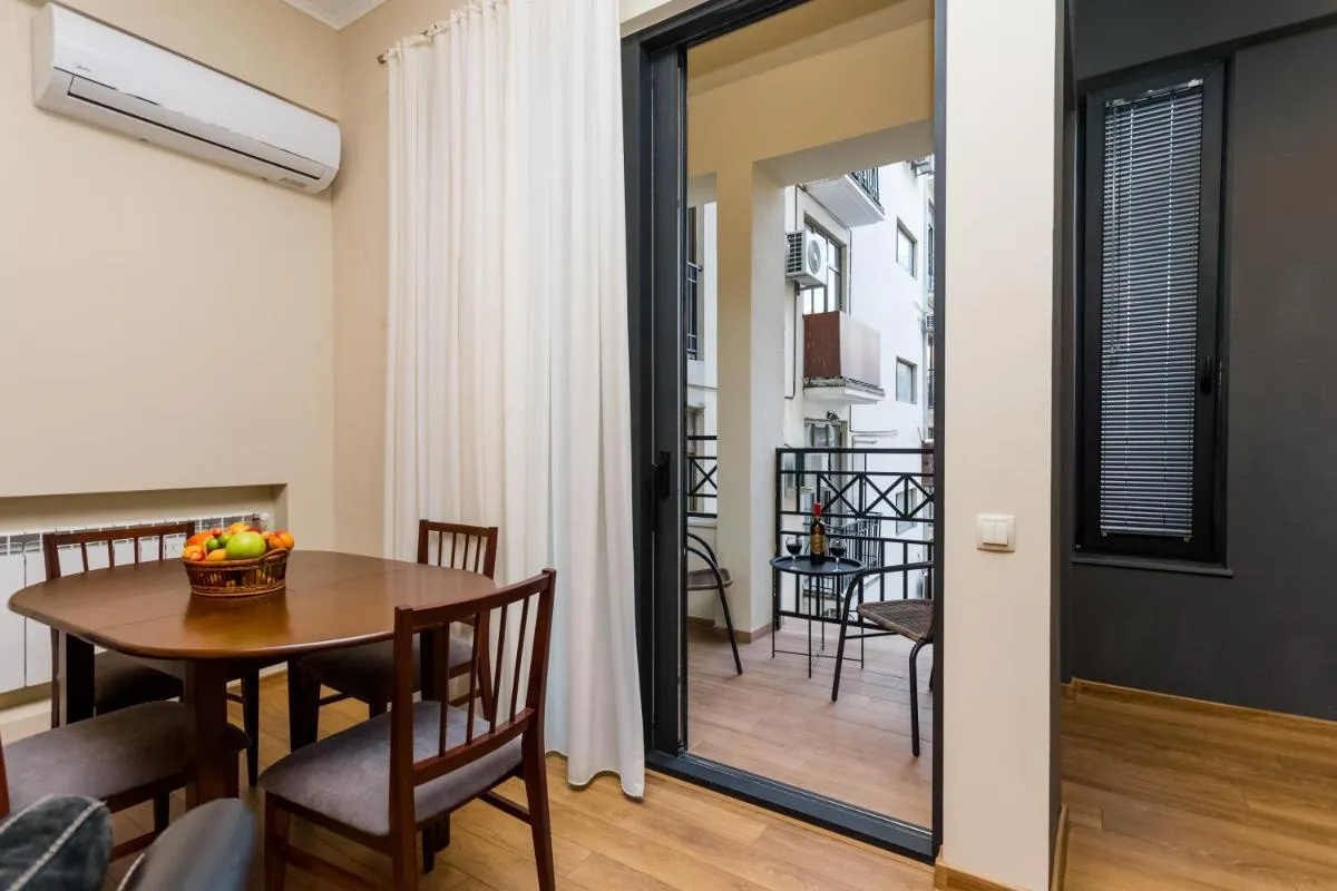 Image 5 of Luxury accommodation