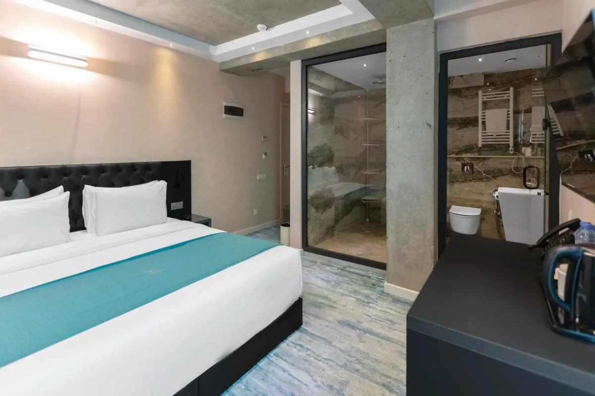 Image 1 of M 1 T Hotel Tbilisi