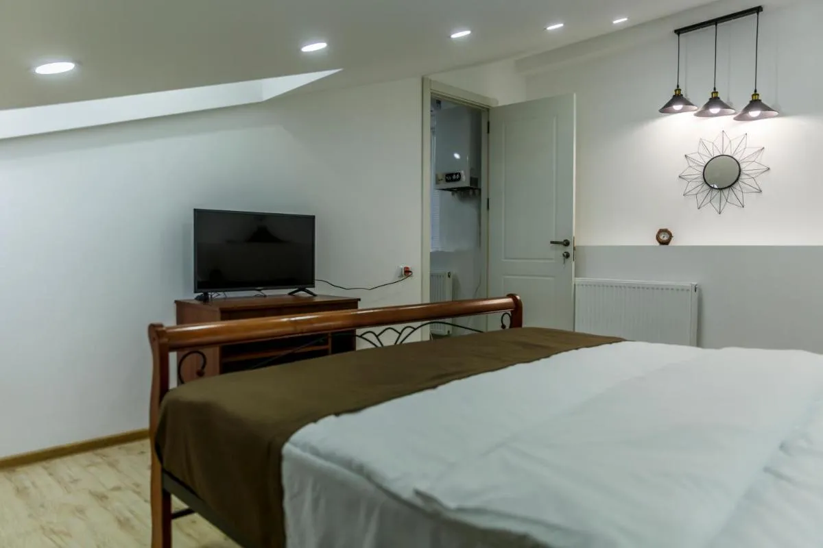 Image 4 of Mari’s Smart House