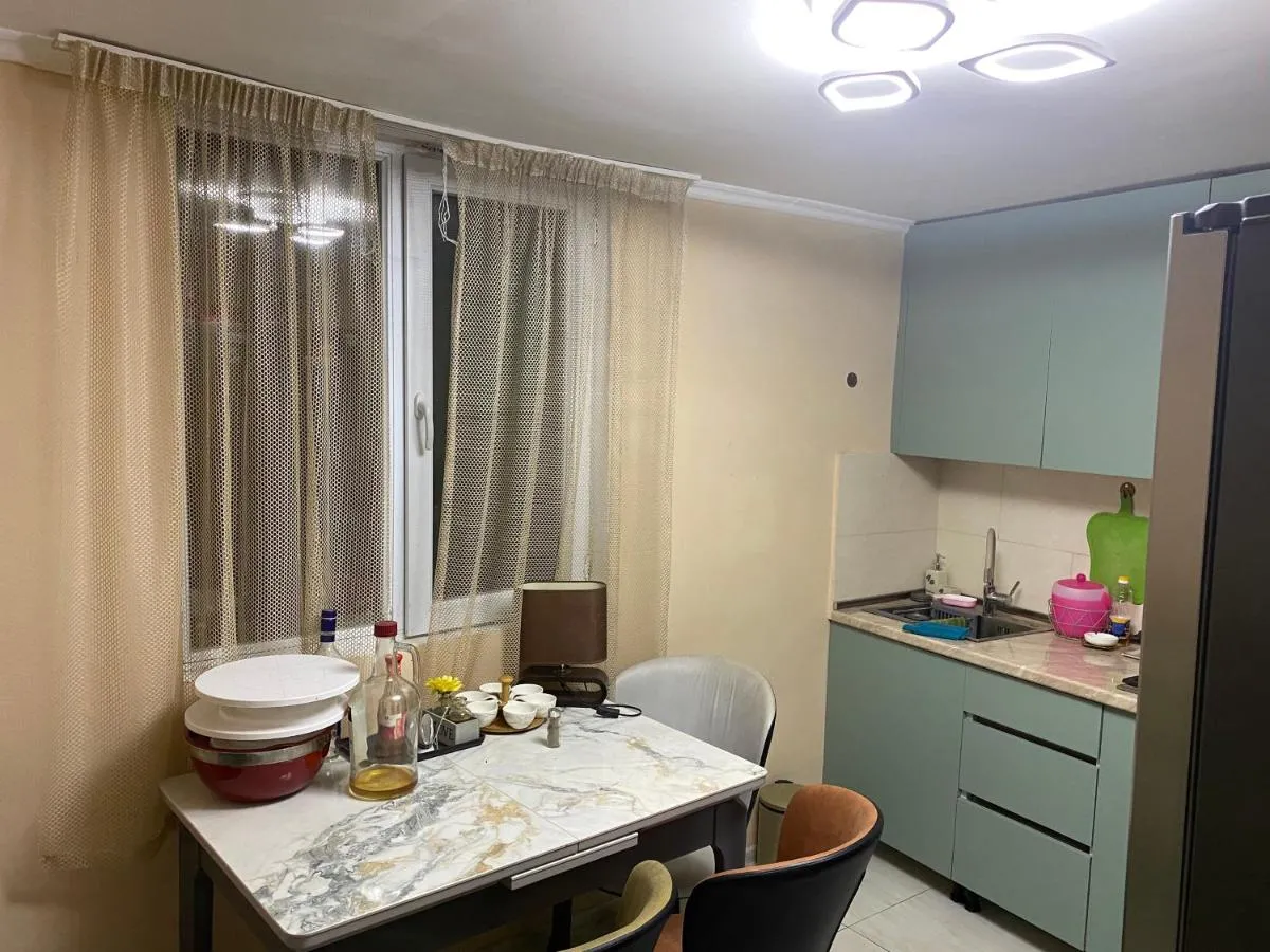 Image 1 of Mimihouse