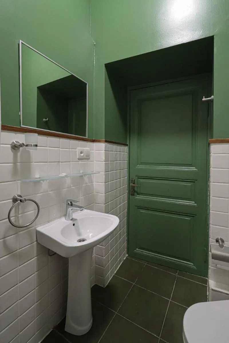 Image 6 of Modern Studio in Central Tbilisi By Wehost