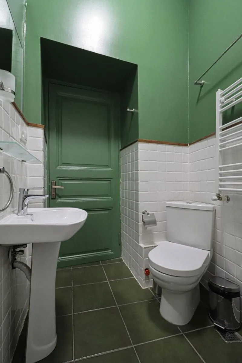Image 3 of Modern Studio in Central Tbilisi By Wehost