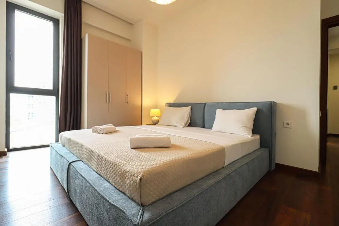 Image of Modern Vake Retreat – By Wehost