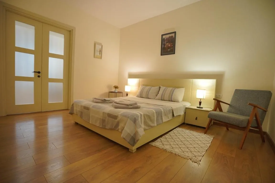 Image of New Apartment Near Holiday Inn