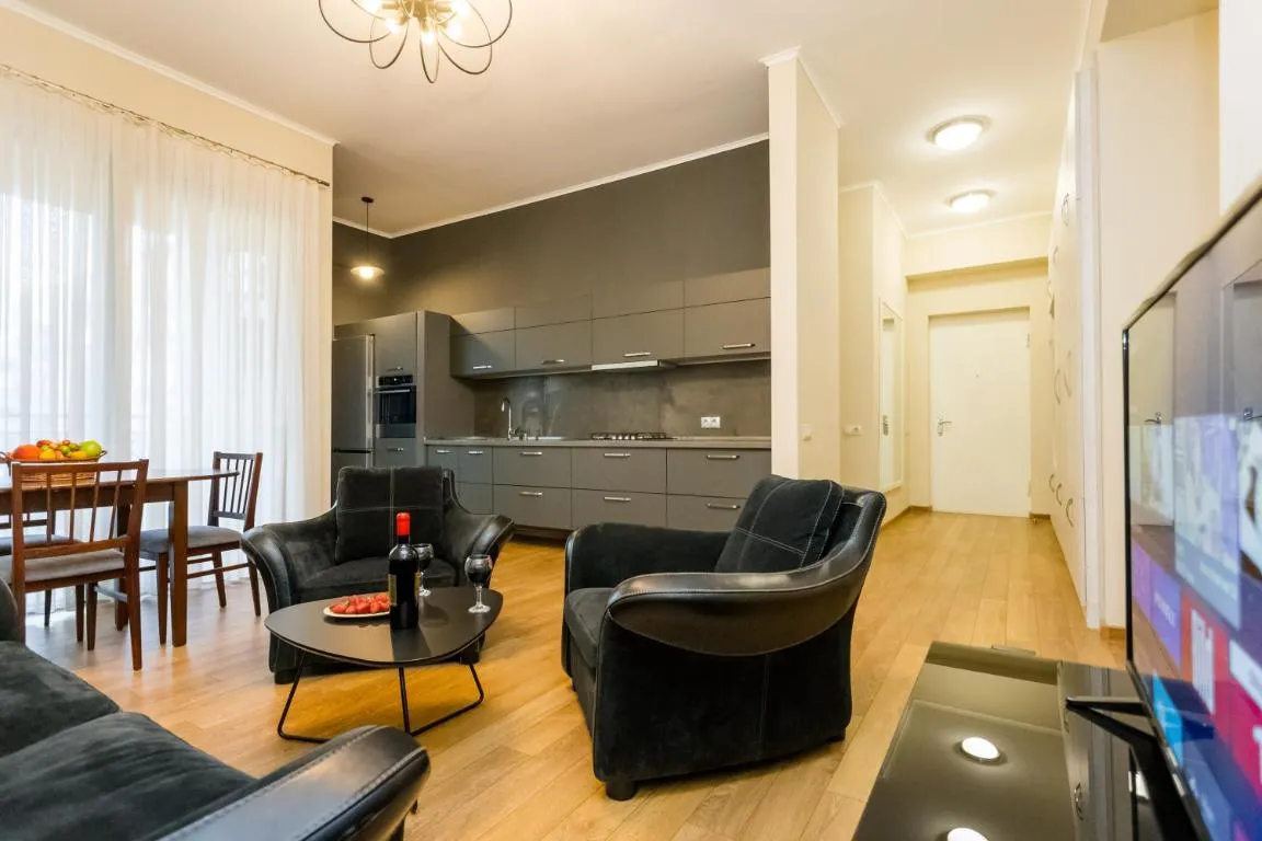 Image of New!-Downtown Apartment ll