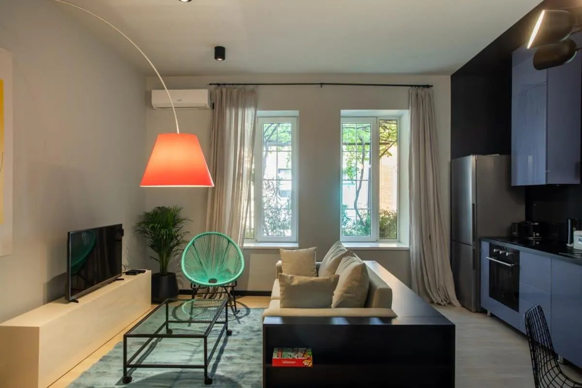 Image 3 of Newly Renovated Modern 2BR Apartment near Fabrika