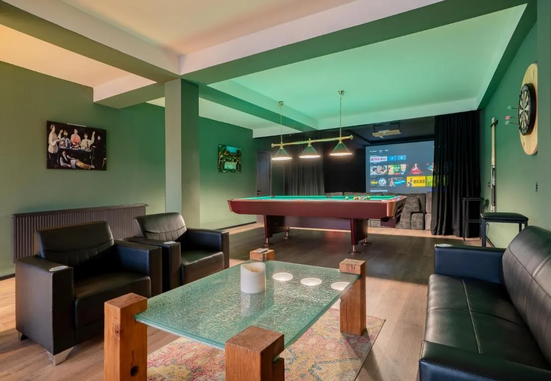 Image of Niabi Apartments with Cinema and Billiards