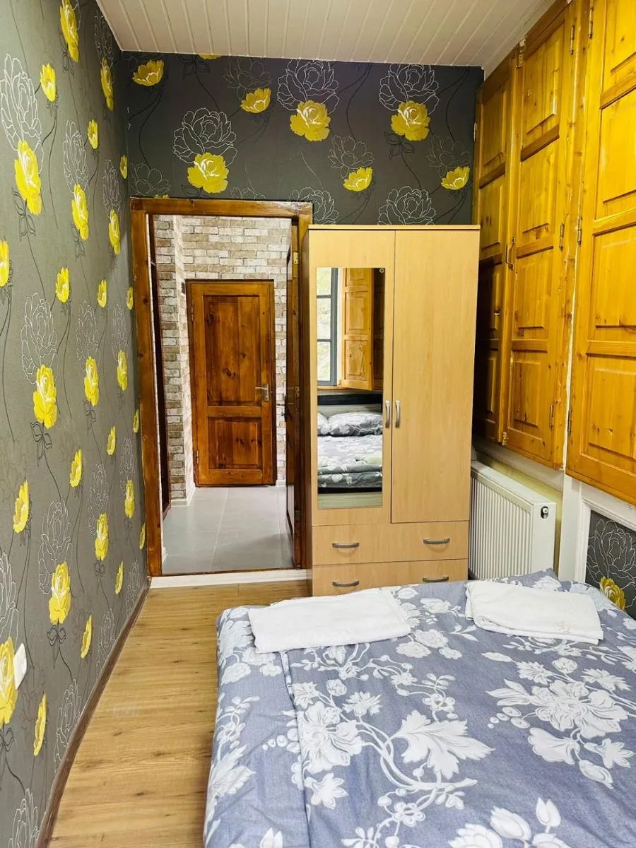 Image 6 of Nikas Apartment