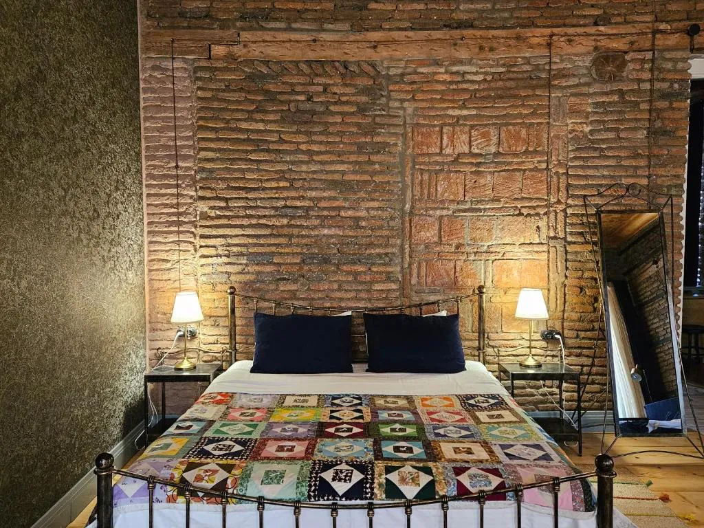 Image of Old Gold Apartment