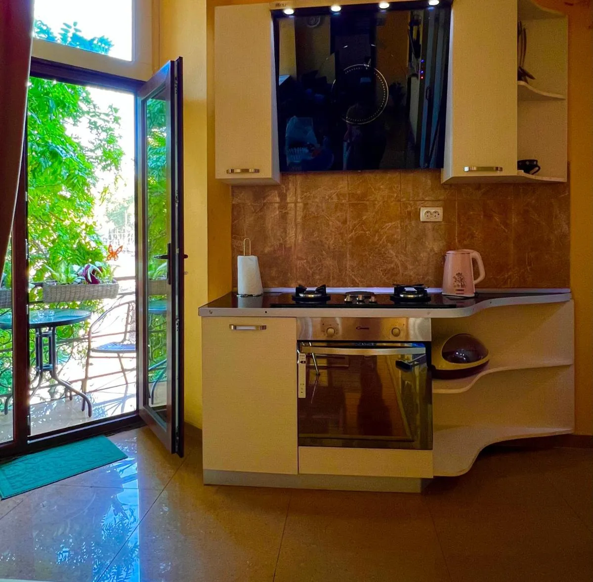 Image 2 of Old Ubani Apartment