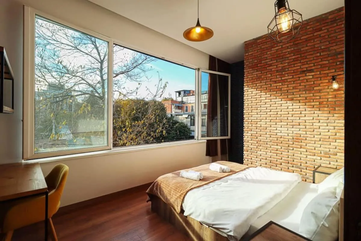 Image 6 of One bedroom Apartment near Fabrica
