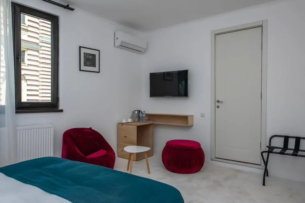 Image 2 of Opera Boutique Hotel