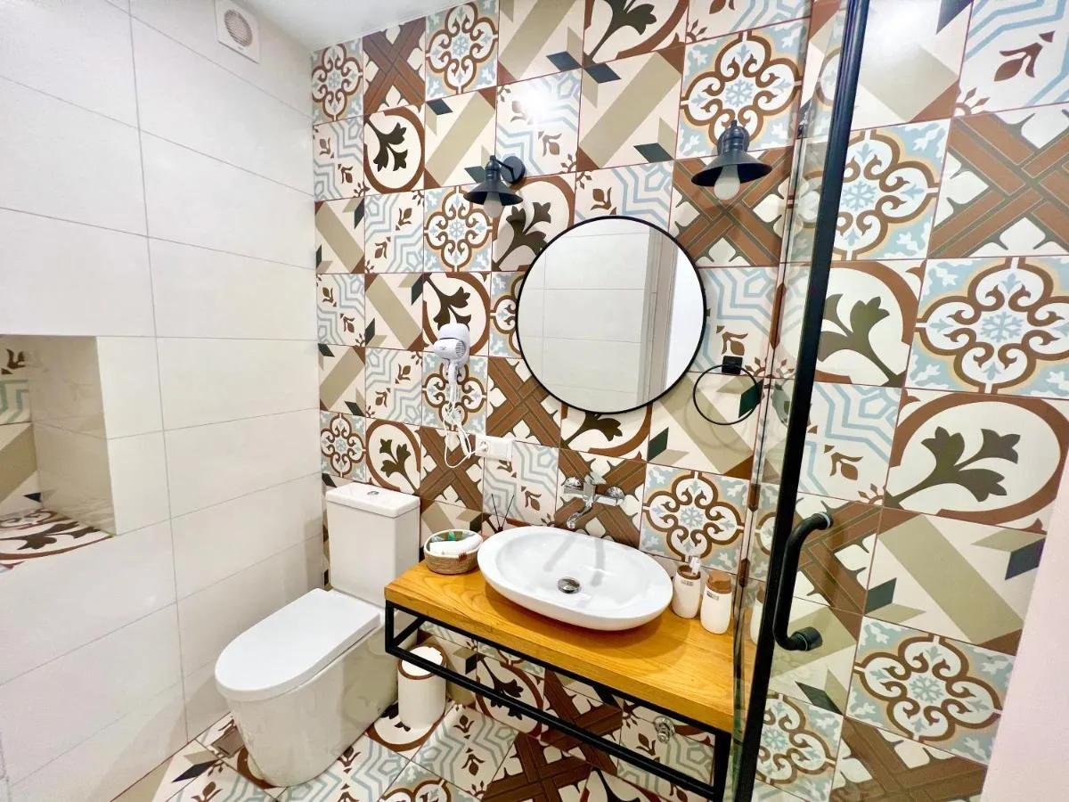 Image 2 of Ortachala Romantic Apartments