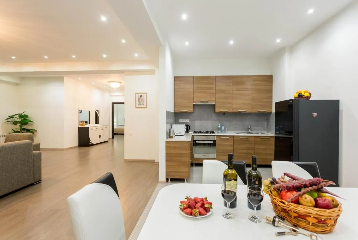 Image 6 of Premium 2 Bedroom Apartment lll