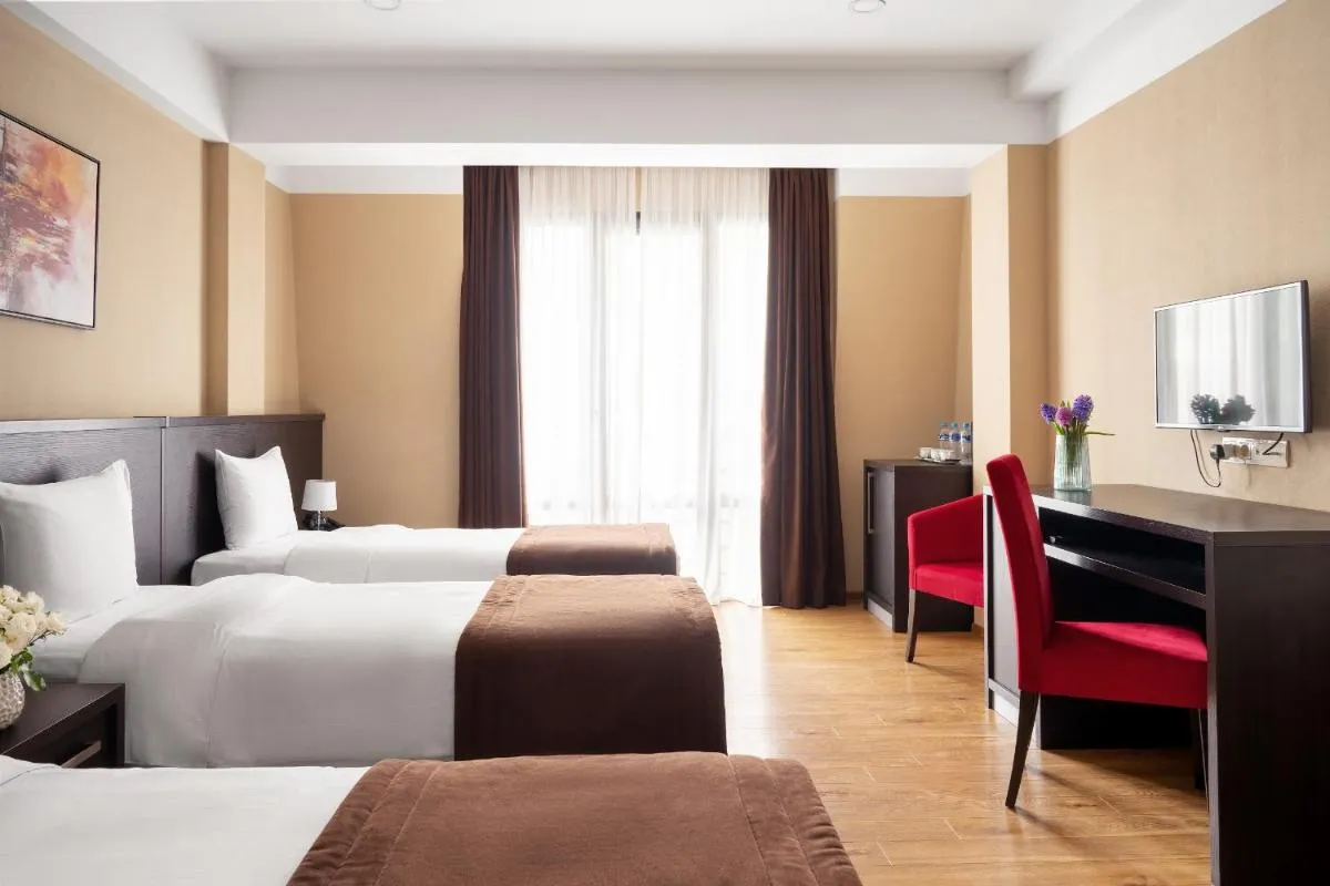 Image 2 of Sephia Hotel