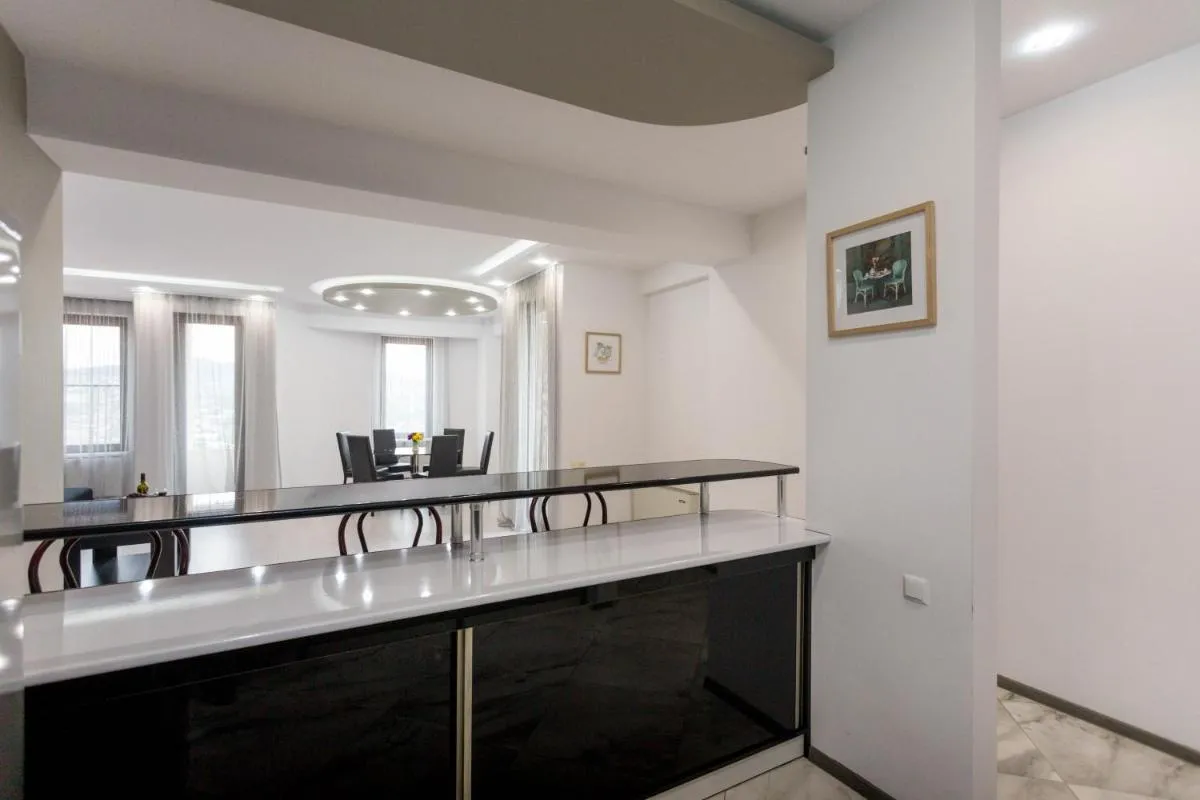 Image 6 of Serviced Apartment in the City Center