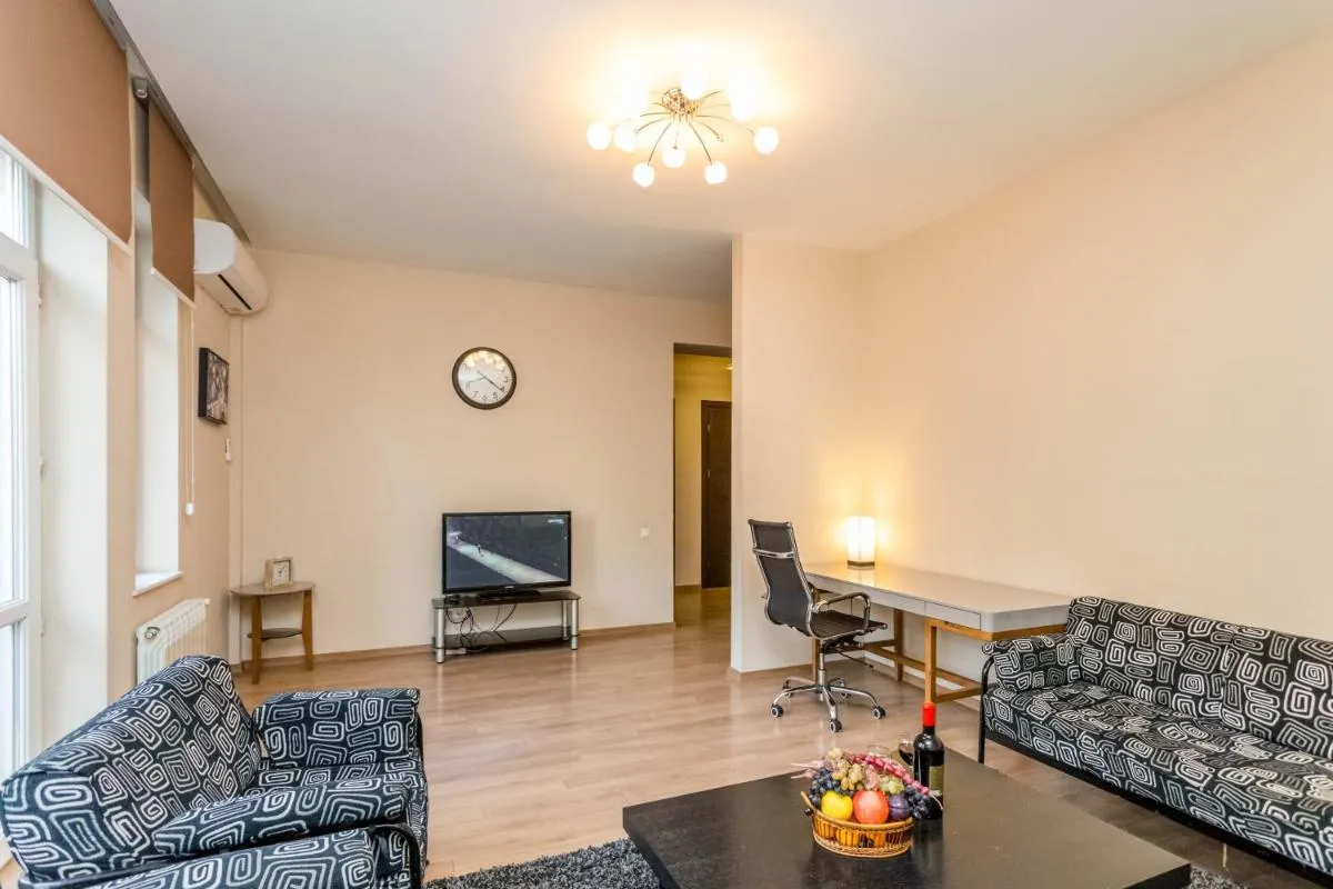 Image 3 of Serviced Apartment on Rustaveli Avenue 3