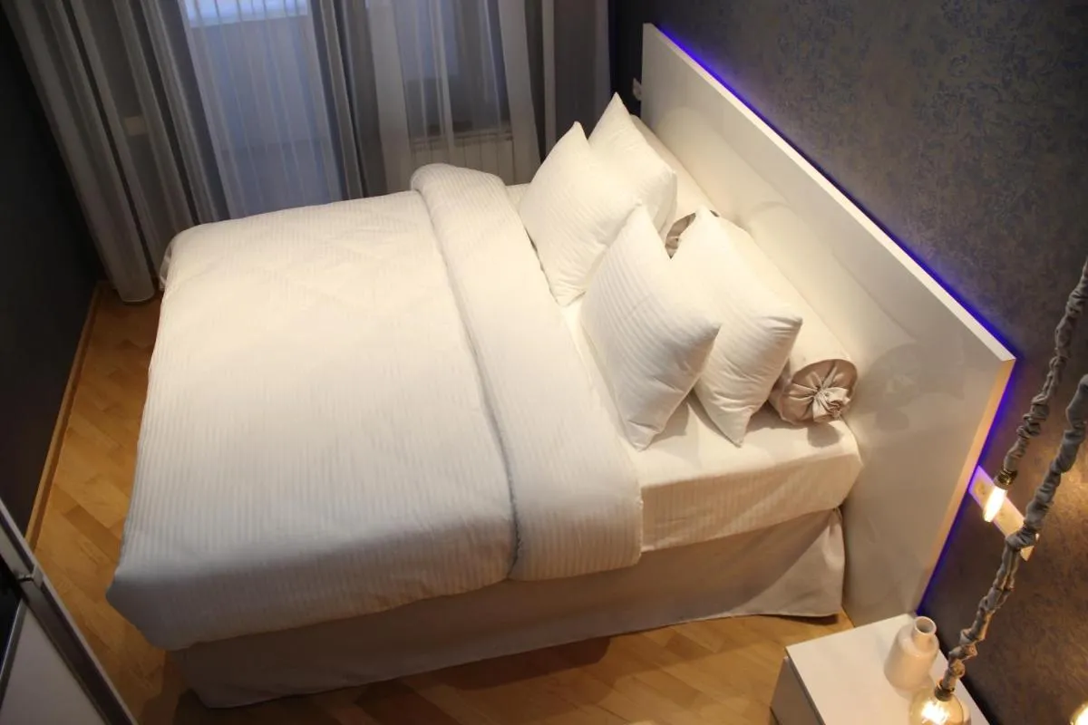 Image 5 of Shartava Deluxe Apartment