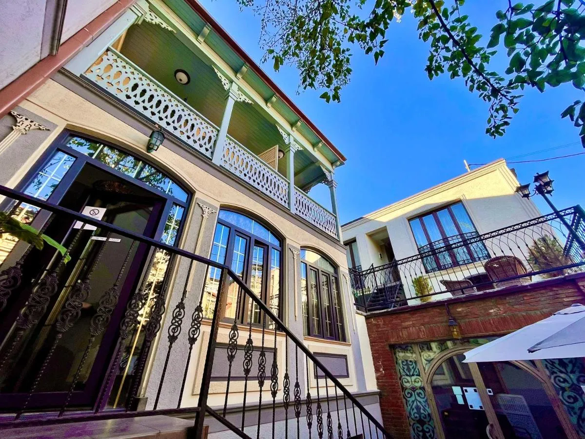 Image 4 of Silver 34 Boutique