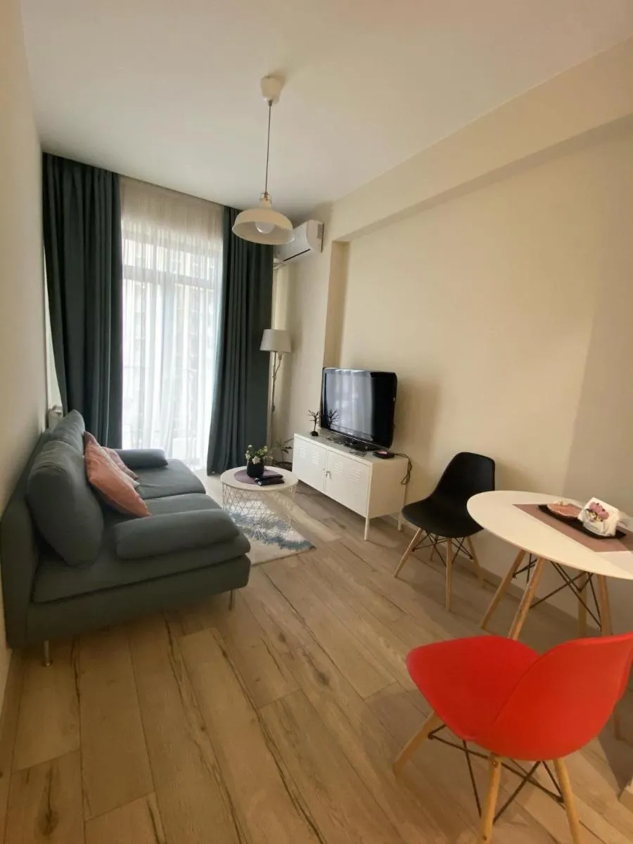 Image 3 of Sol’s M2 White Modern Apartments