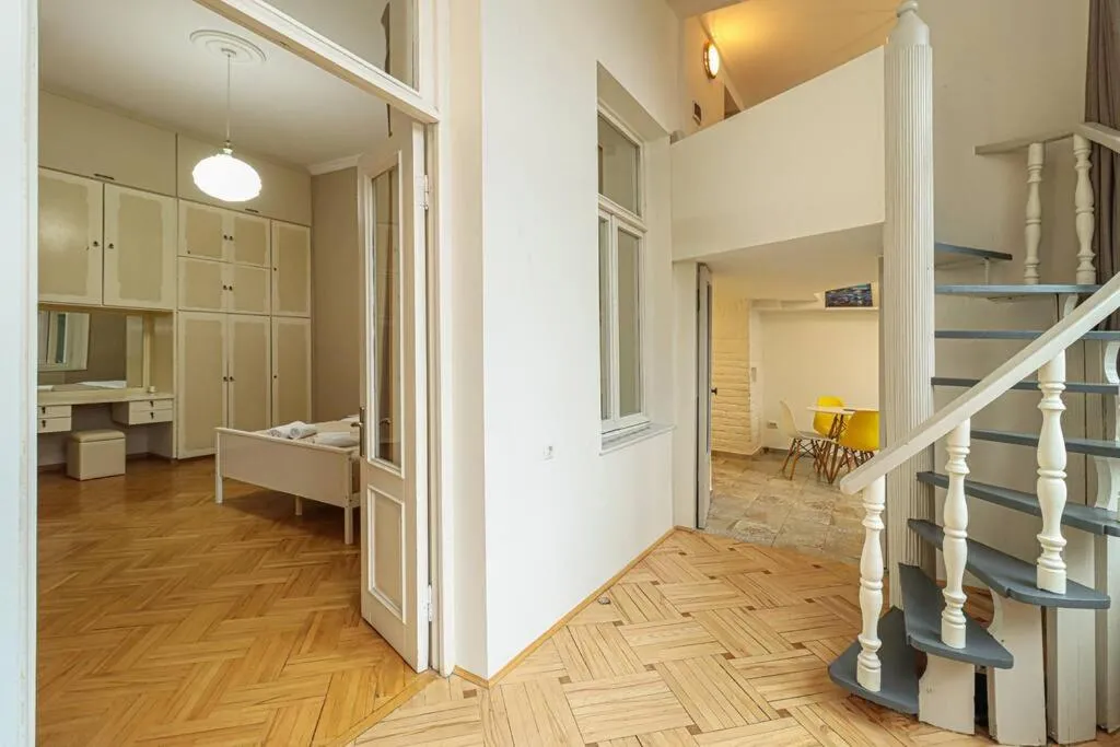 Image 2 of Spacious Apartment In The Center- By Wehost