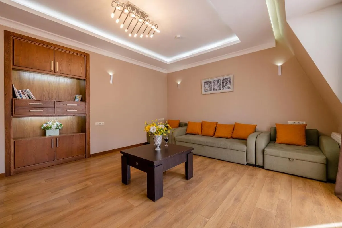 Image 5 of Spacious apartment in the city center II