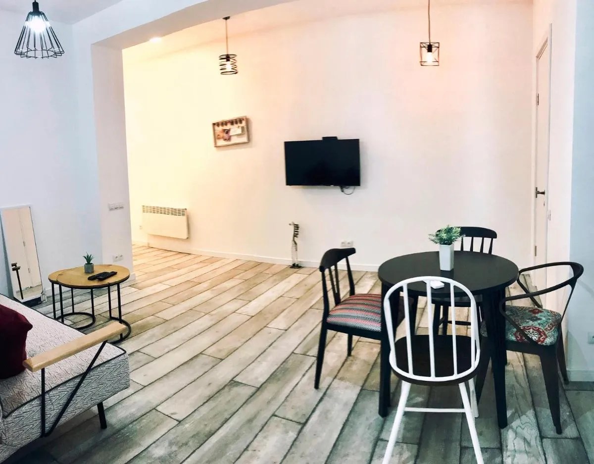 Image 4 of Style Apartments by Happy Place
