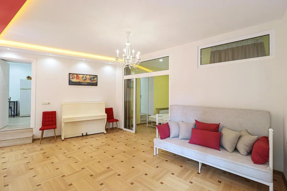 Image 4 of Stylish 1BR Apt near Rustaveli – By Wehost