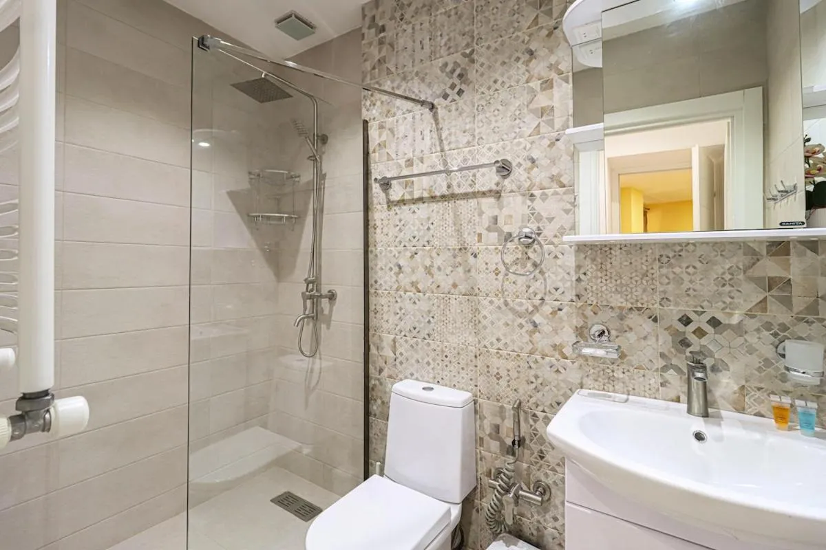 Image 2 of Stylish 1BR Apt near Rustaveli – By Wehost