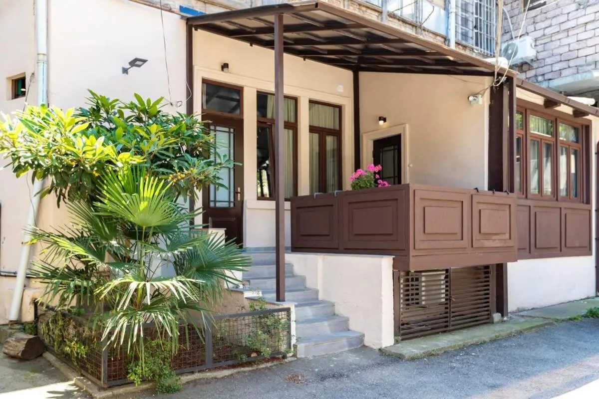 Image 5 of Stylish 3BR House with balcony