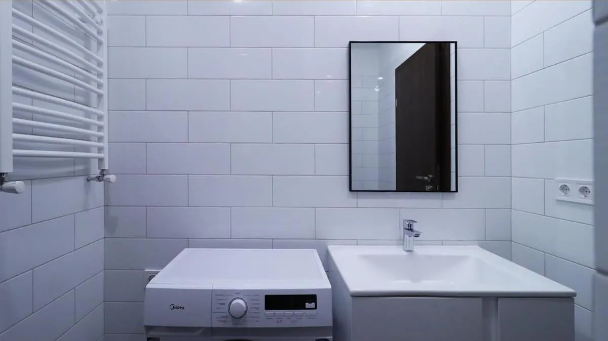 Image 2 of Stylish Studio Apt In Tbilisi