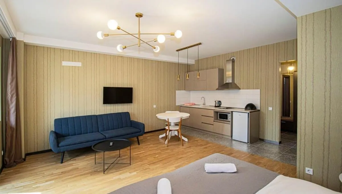 Image 2 of Super Bright Apartment For 2 In Avlabari
