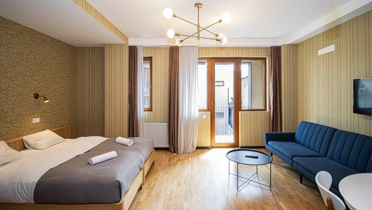 Image 6 of Super Bright Apartment For 2 In Avlabari