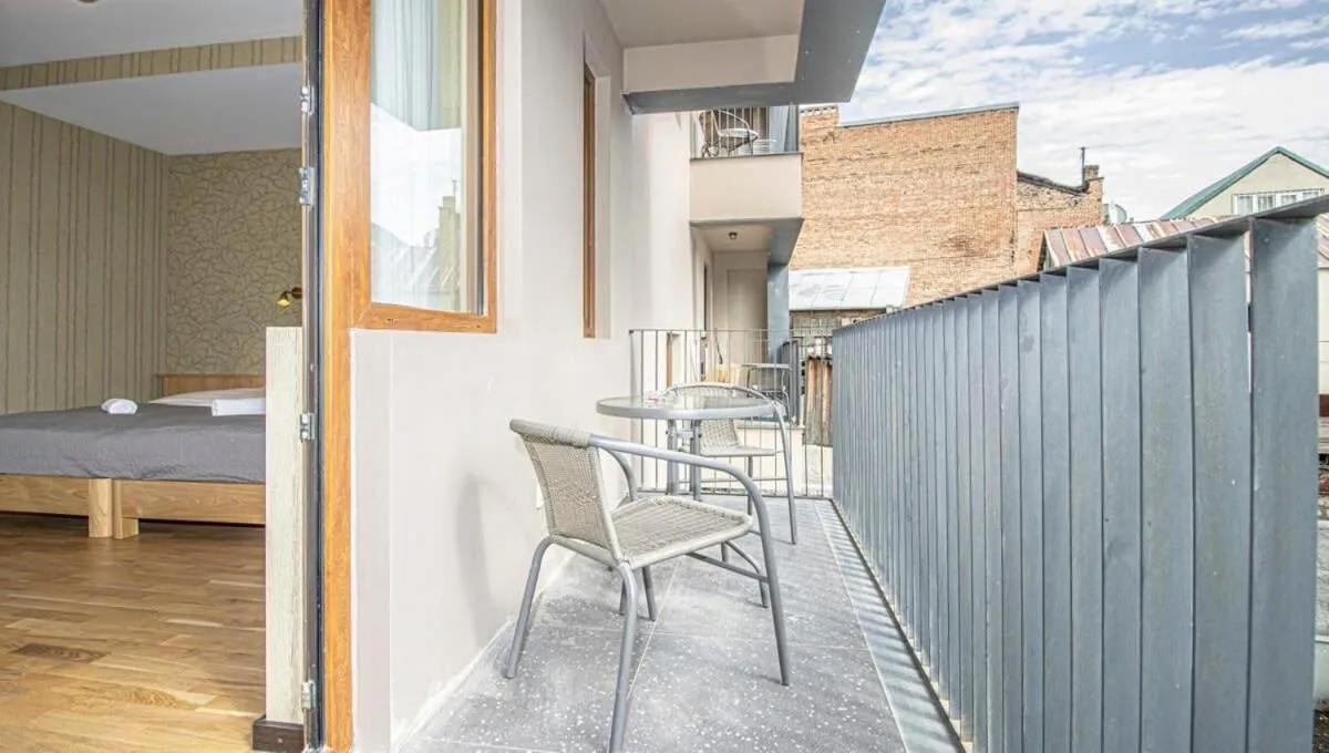 Image 5 of Super Bright Apartment For 2 In Avlabari